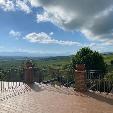 Ferienwohnung La Posta Di Bacco Gualdo Cattaneo Exterior foto