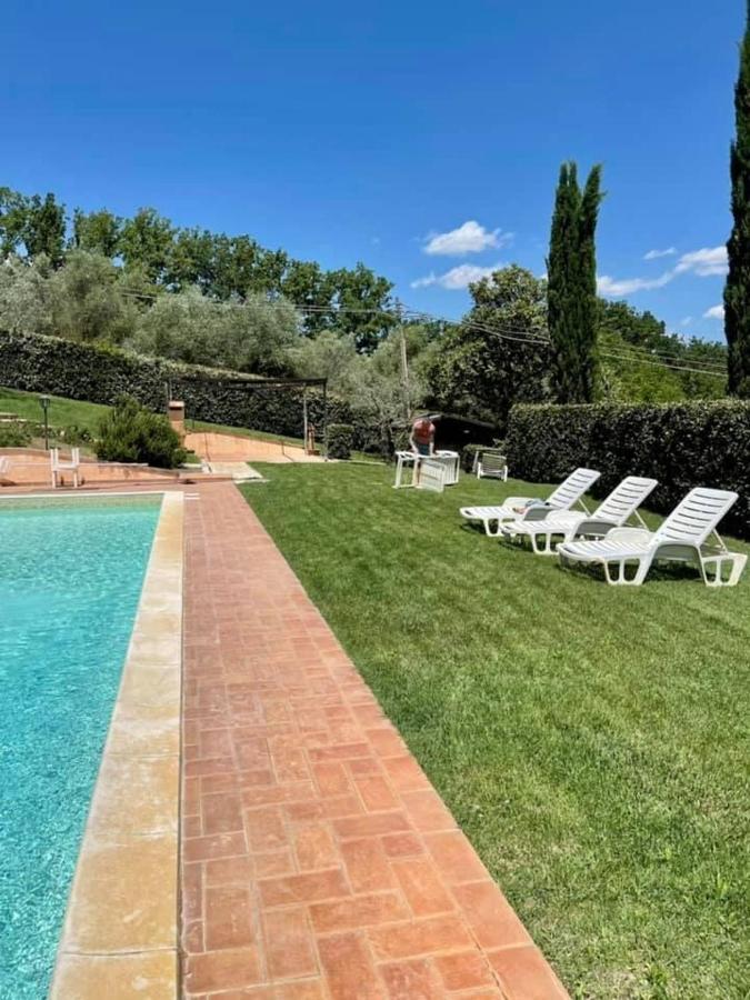 Ferienwohnung La Posta Di Bacco Gualdo Cattaneo Exterior foto