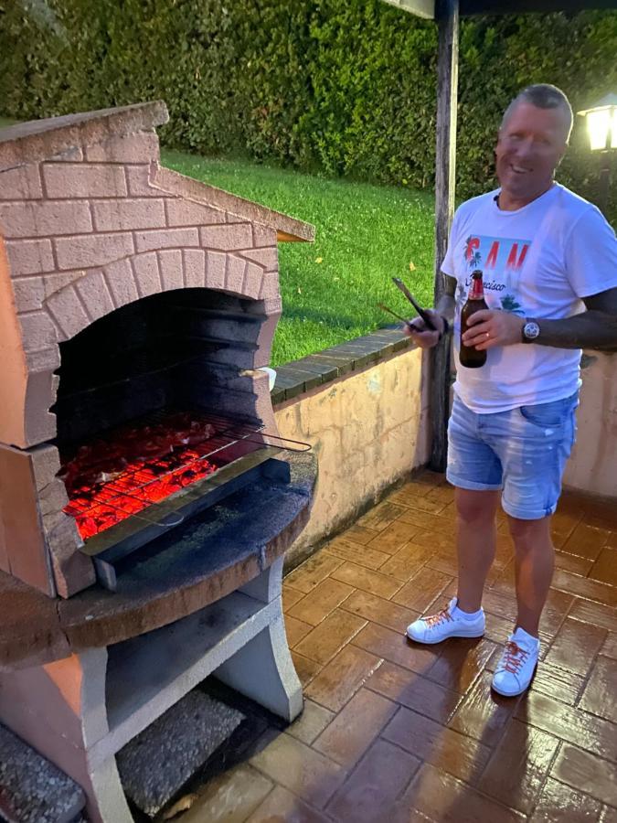 Ferienwohnung La Posta Di Bacco Gualdo Cattaneo Exterior foto